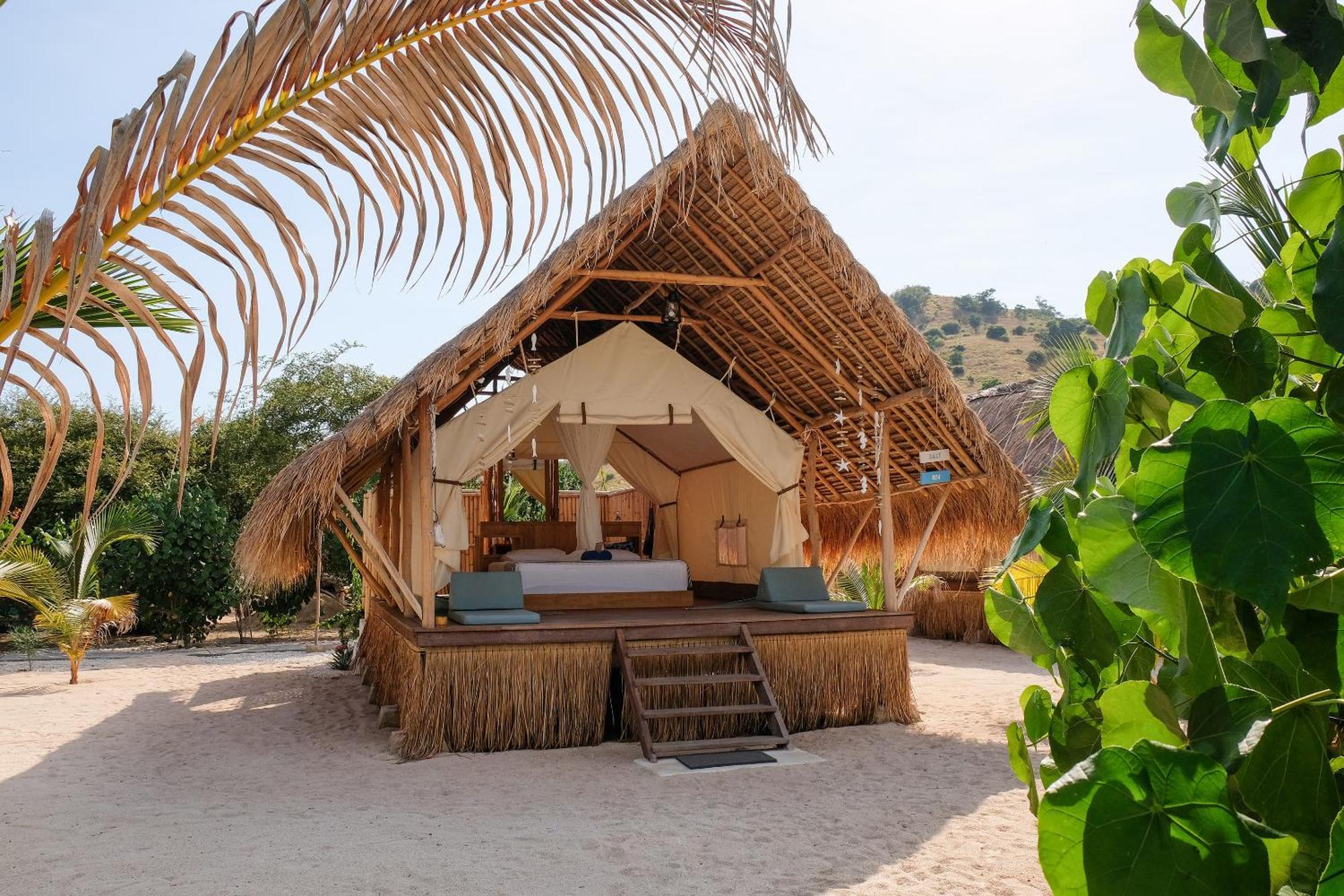 Le Pirate Island - Adults Only Hotel Labuan Bajo Exterior foto